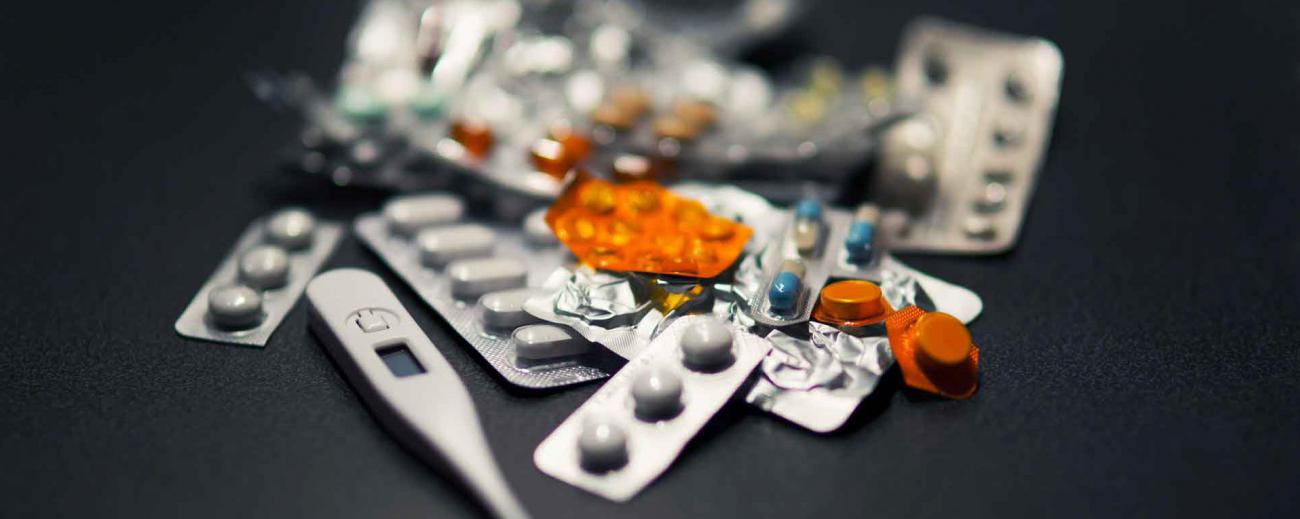 Los medicamentos deben ser tomados bajo receta médica, porque pueden generar daños a la salud. Foto: Pixabay