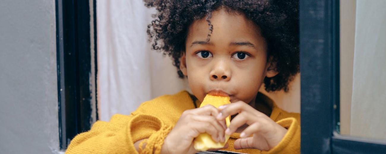 La nutrición tiene un papel fundamental en el desarrollo de los niños.