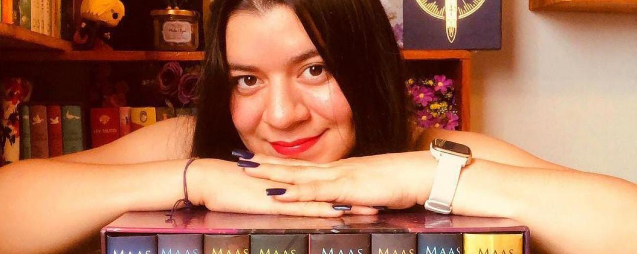 Antonella Ruiz es una creadora de contenidos literarios. Comparte reseñas y sugerencias de lecturas en sus redes sociales. Foto: Cortesía