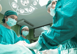 Las cirugías plásticas deben realizarse con los cuidados necesarios para evitar problemas.