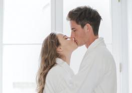 Una comunicación asertiva en el campo sexual implica que cada uno en la pareja sepa lo que le gusta y se lo  haga saber a su compañero. Pexels.com