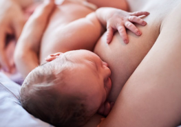 La lactancia materna prolongada protege contra la obesidad en la edad adulta. Foto: Europa Press.