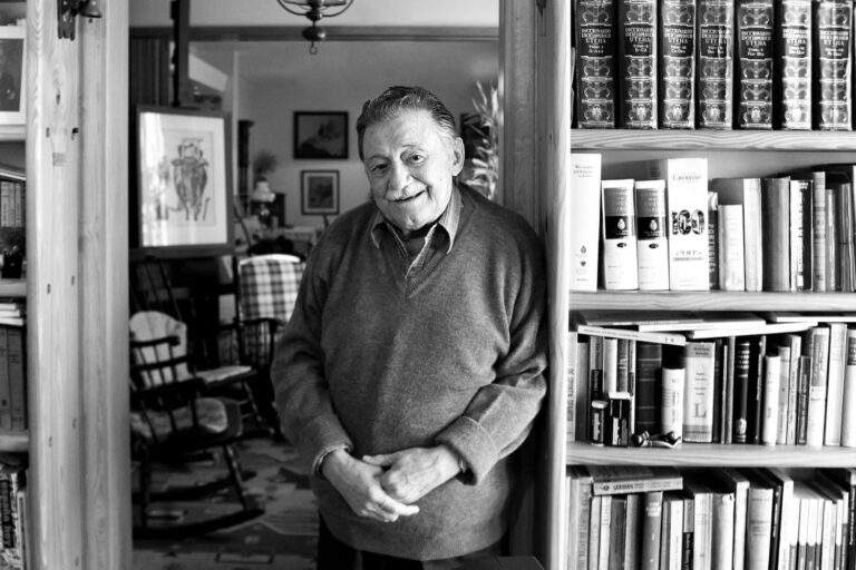 Con tu ‘puedo’ y mi ‘quiero’: el mensaje eterno de Mario Benedetti